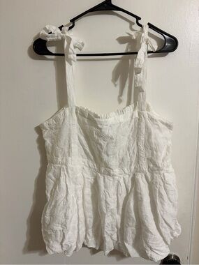 Old Navy White Eyelet Tie-Strap Peplum Top